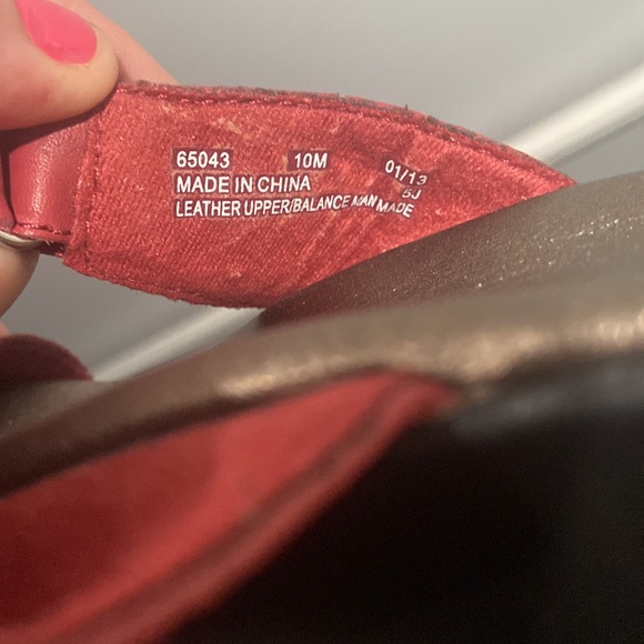 CLARKS Bendables Leather Wedge Sandals Red color Women's Size 10M inspect photos - Picture 13 of 15